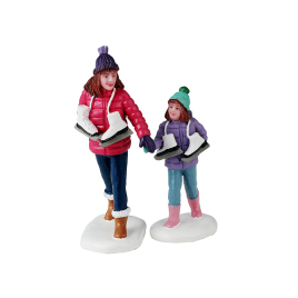 Set de figurines patin à glace entre soeurs 2 pièces LEMAX