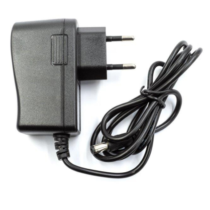 Adaptateur USB pour téléphérique 1:32 230 V JÄGERNDORFER